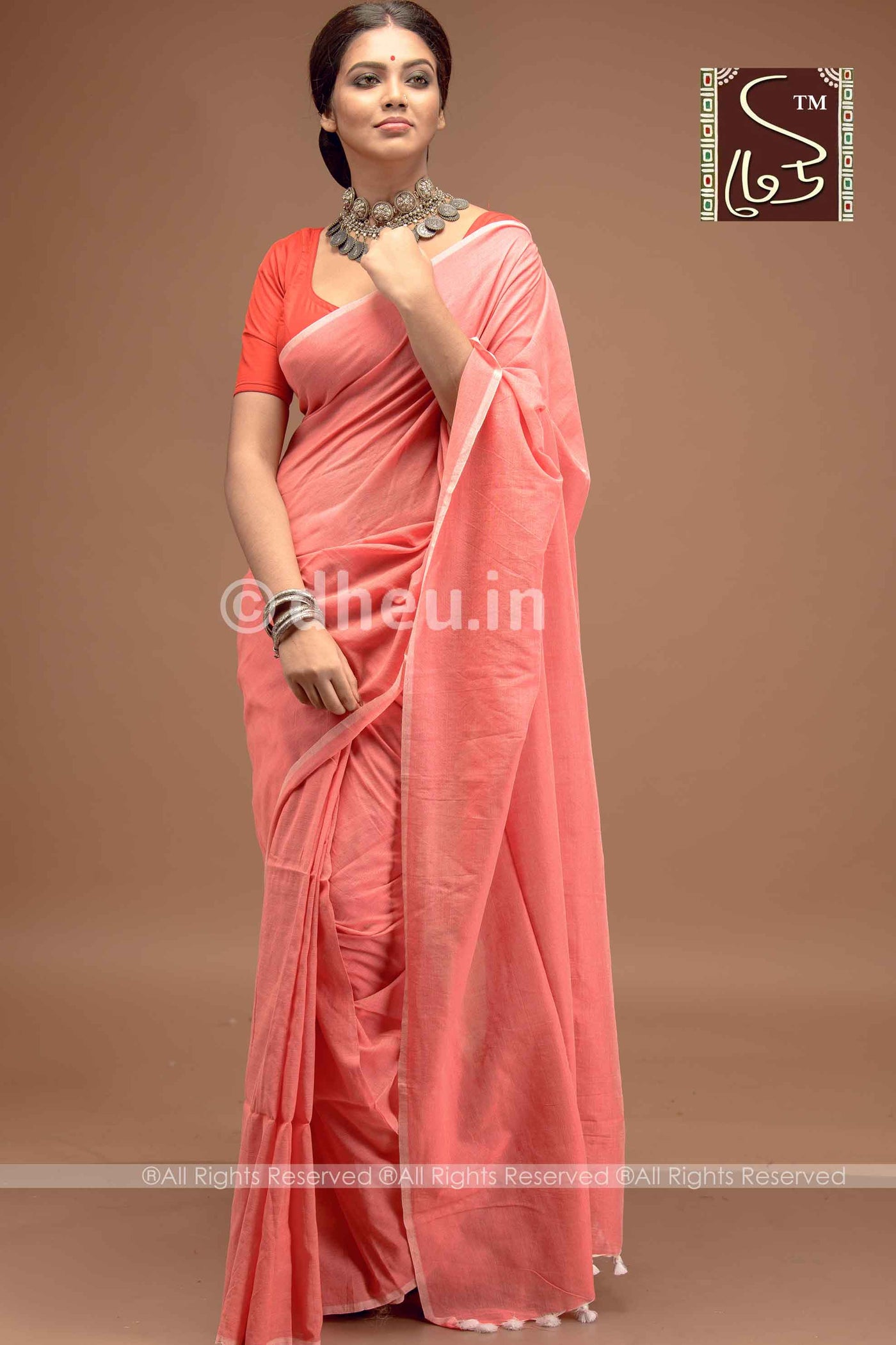 Silk Finish Soft Light weight Handloom Cotton saree at low cost only at dheu.in