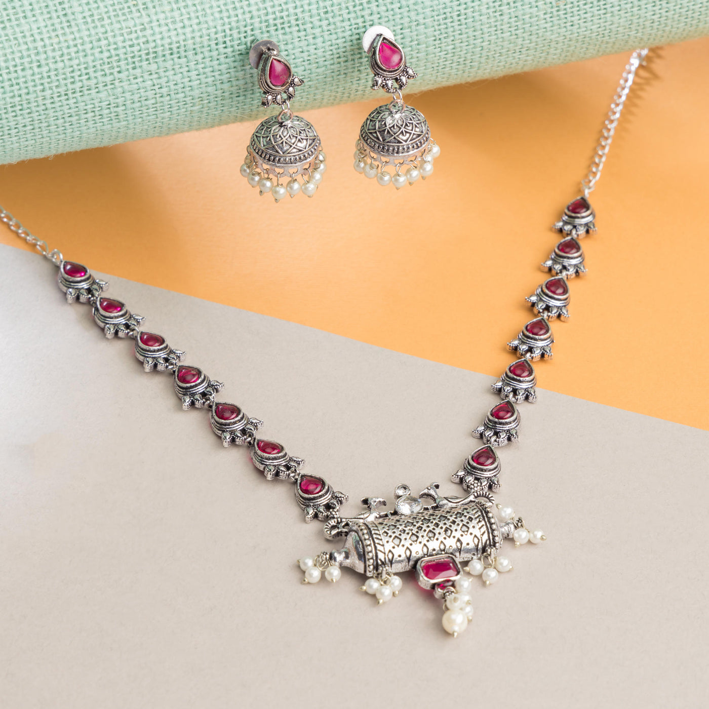 Dheu Necklace & Earrings Combo
