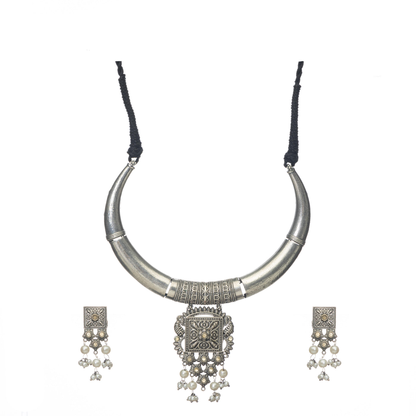 Dheu Necklace & Earrings Combo