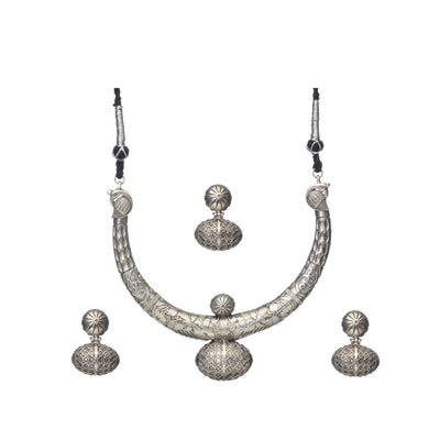 Dheu Necklace & Earrings Combo