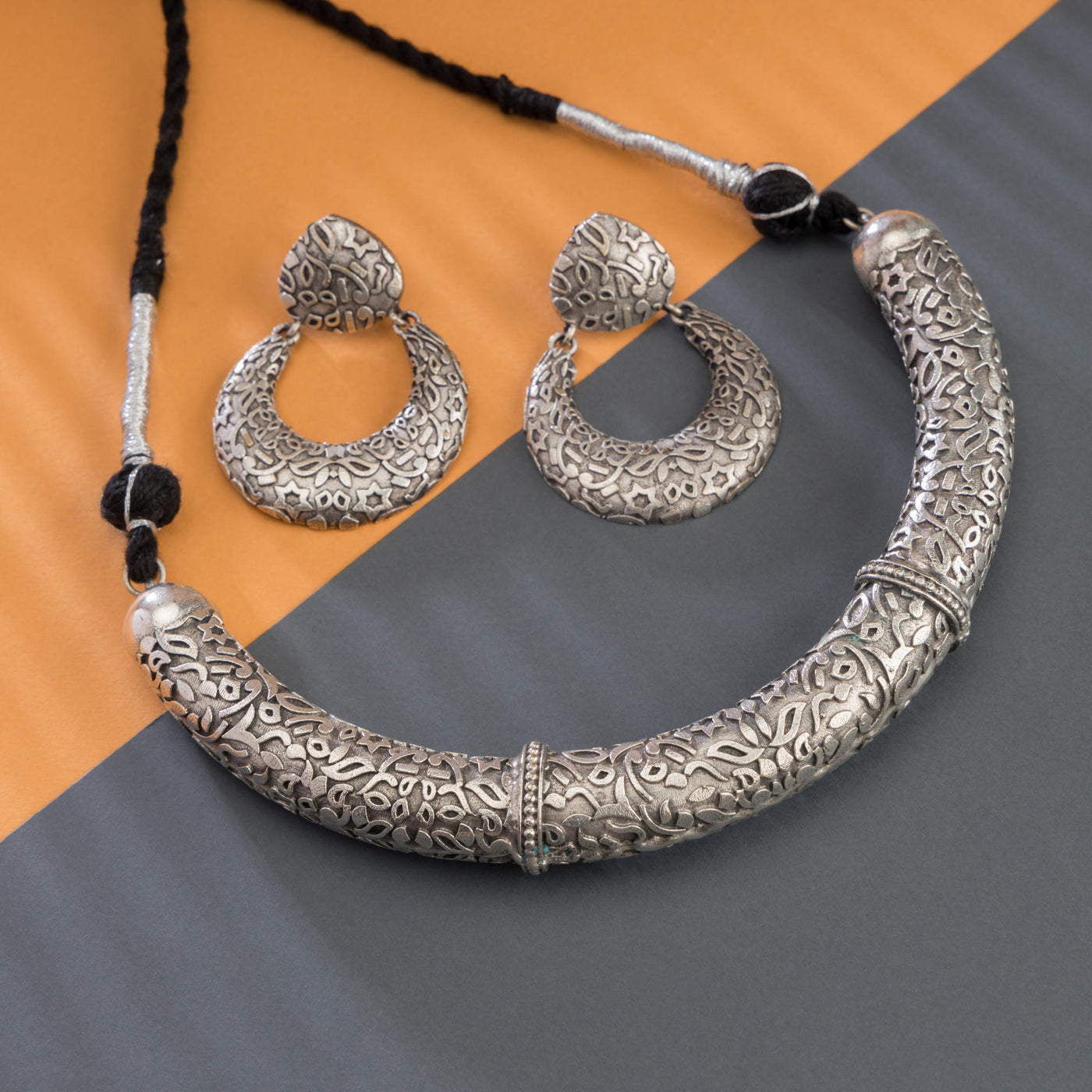 Dheu Necklace & Earrings Combo