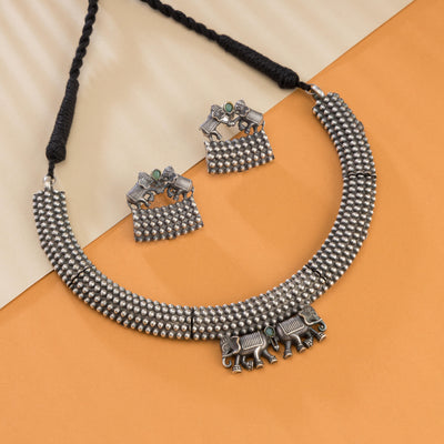Dheu Necklace & Earrings Combo