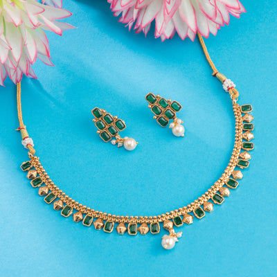 Dheu Golden Necklace & Earrings Combo