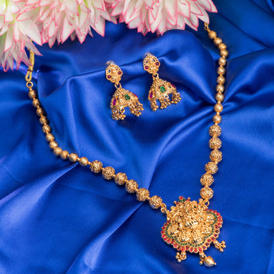 Dheu Golden Necklace & Earrings Combo
