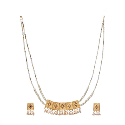 Dheu Golden Necklace & Earrings Combo