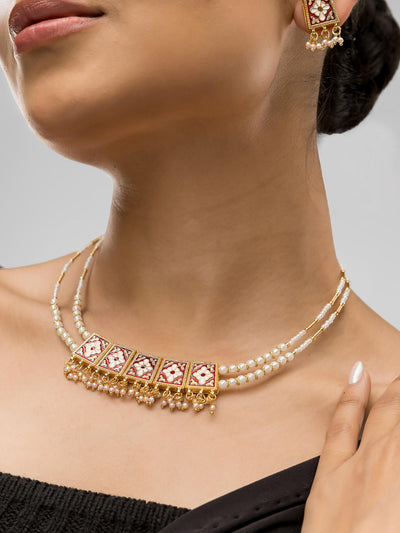 Dheu Golden Necklace & Earrings Combo