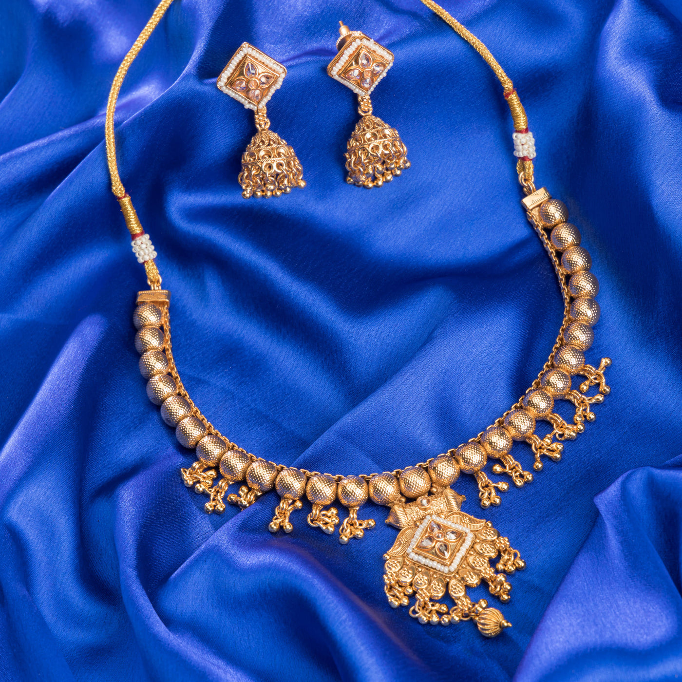 Dheu Golden Necklace & Earrings Combo