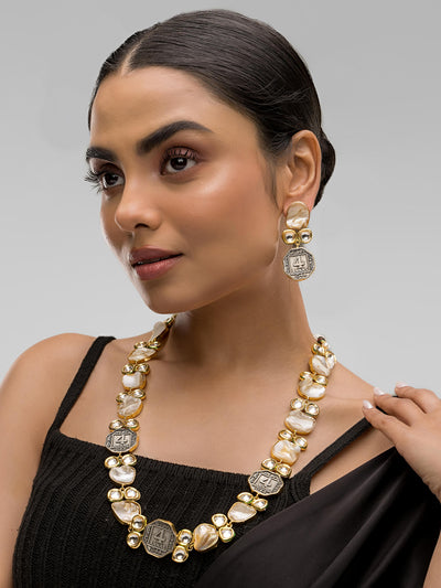 Dheu Golden Necklace & Earrings Combo