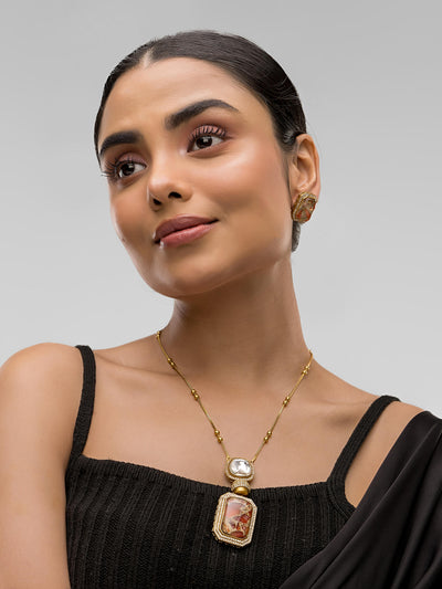 Dheu Golden Pendant Necklace Set