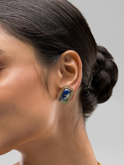 Dheu Golden Pendant Necklace Set