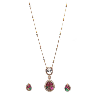 Dheu Golden Pendant Necklace Set
