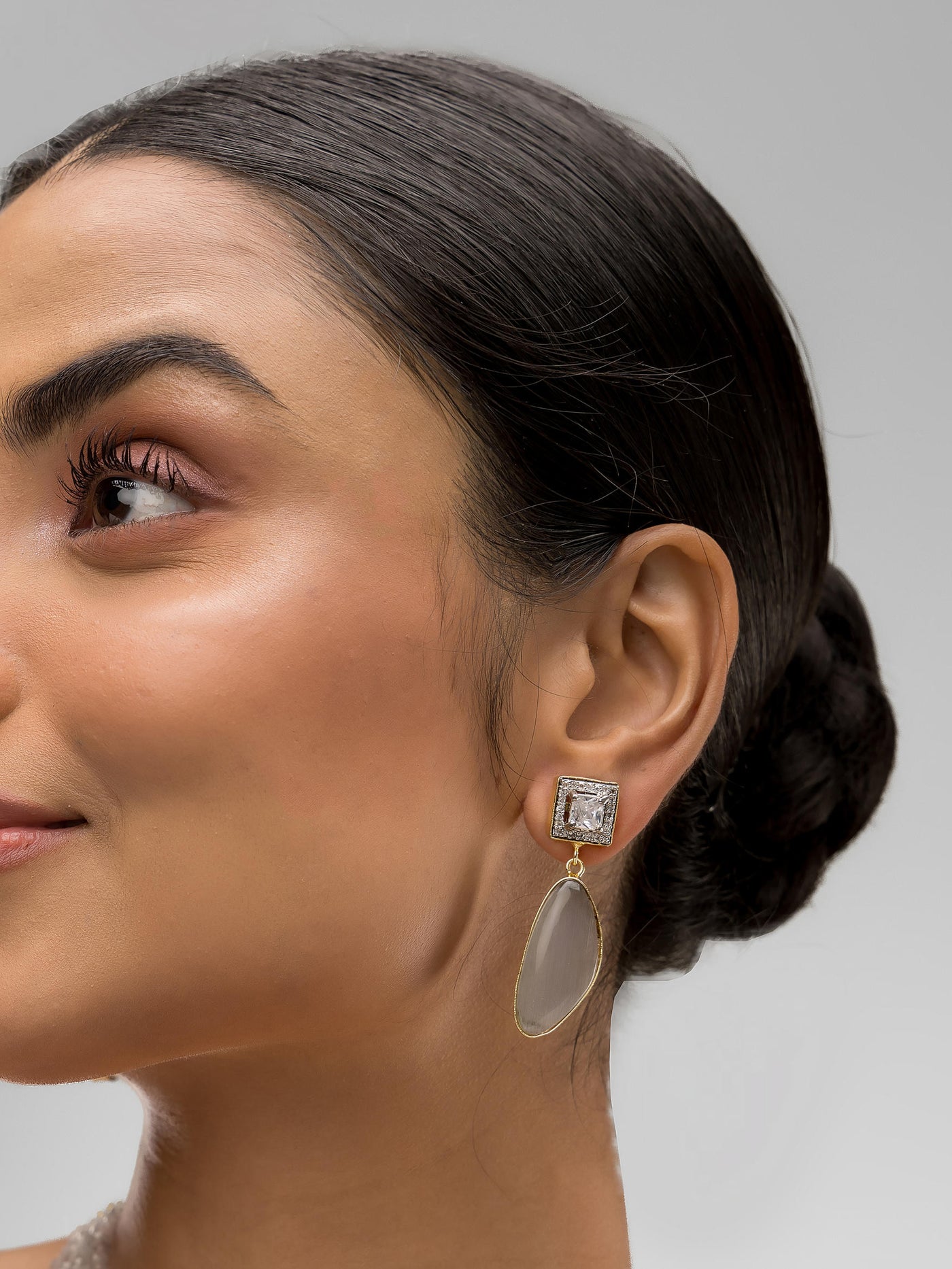 Dheu Designer Necklace & Earrings Combo