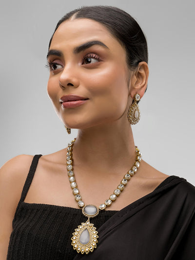 Dheu Designer Necklace & Earrings Combo