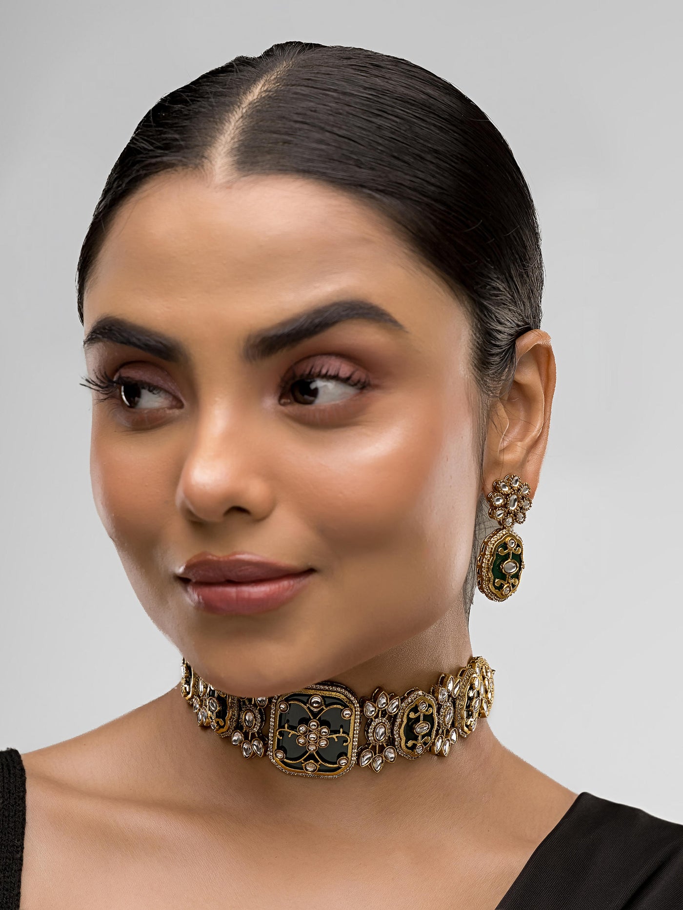 Dheu Designer Necklace & Earrings Combo