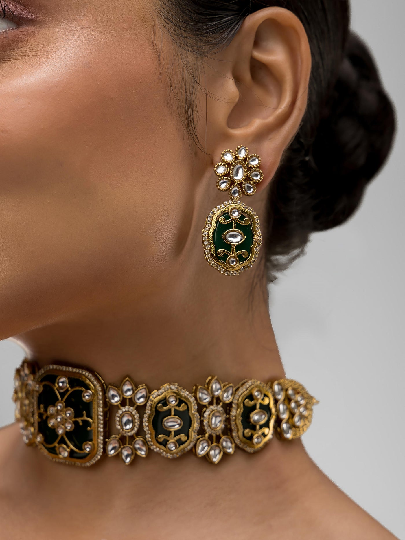 Dheu Designer Necklace & Earrings Combo