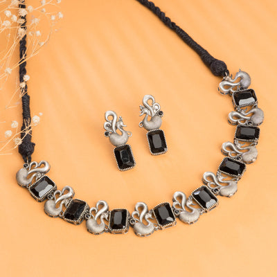 Dheu Necklace & Earrings Combo