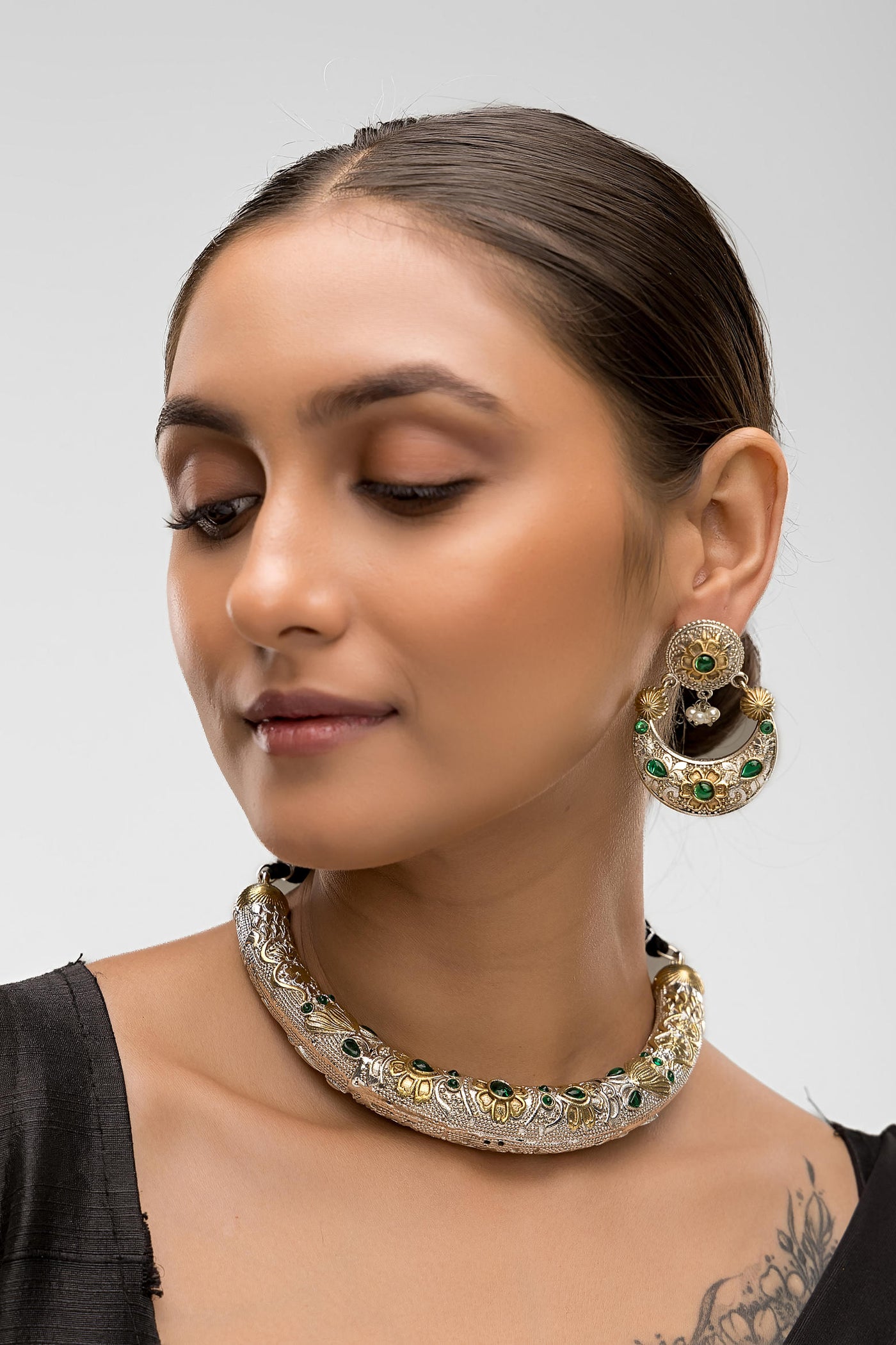 Dheu Necklace & Earrings Combo