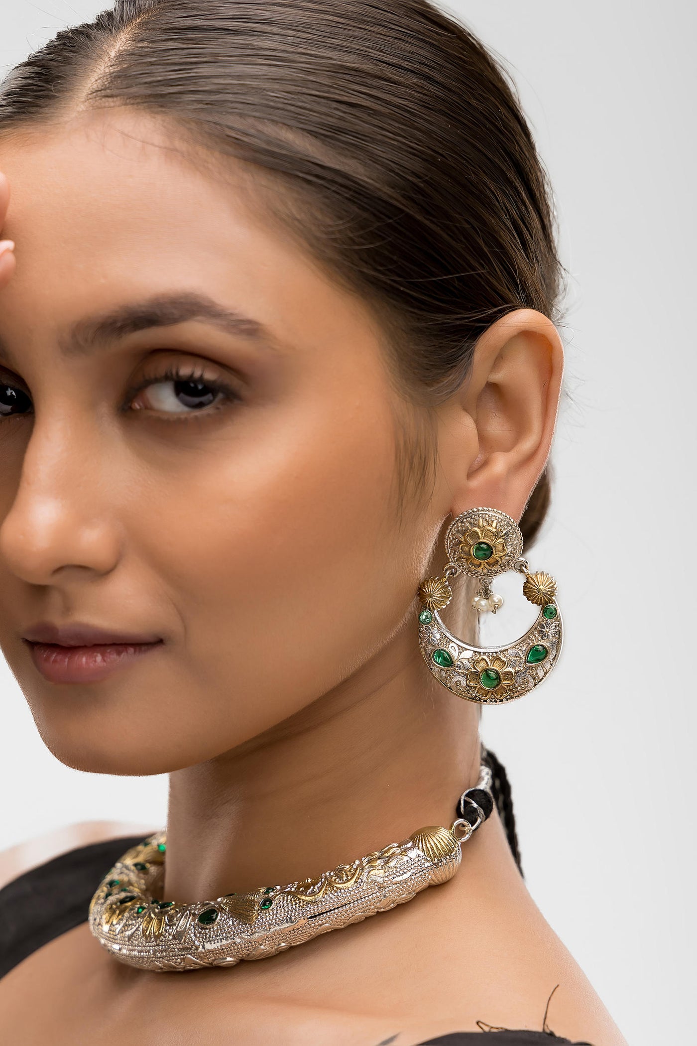 Dheu Necklace & Earrings Combo