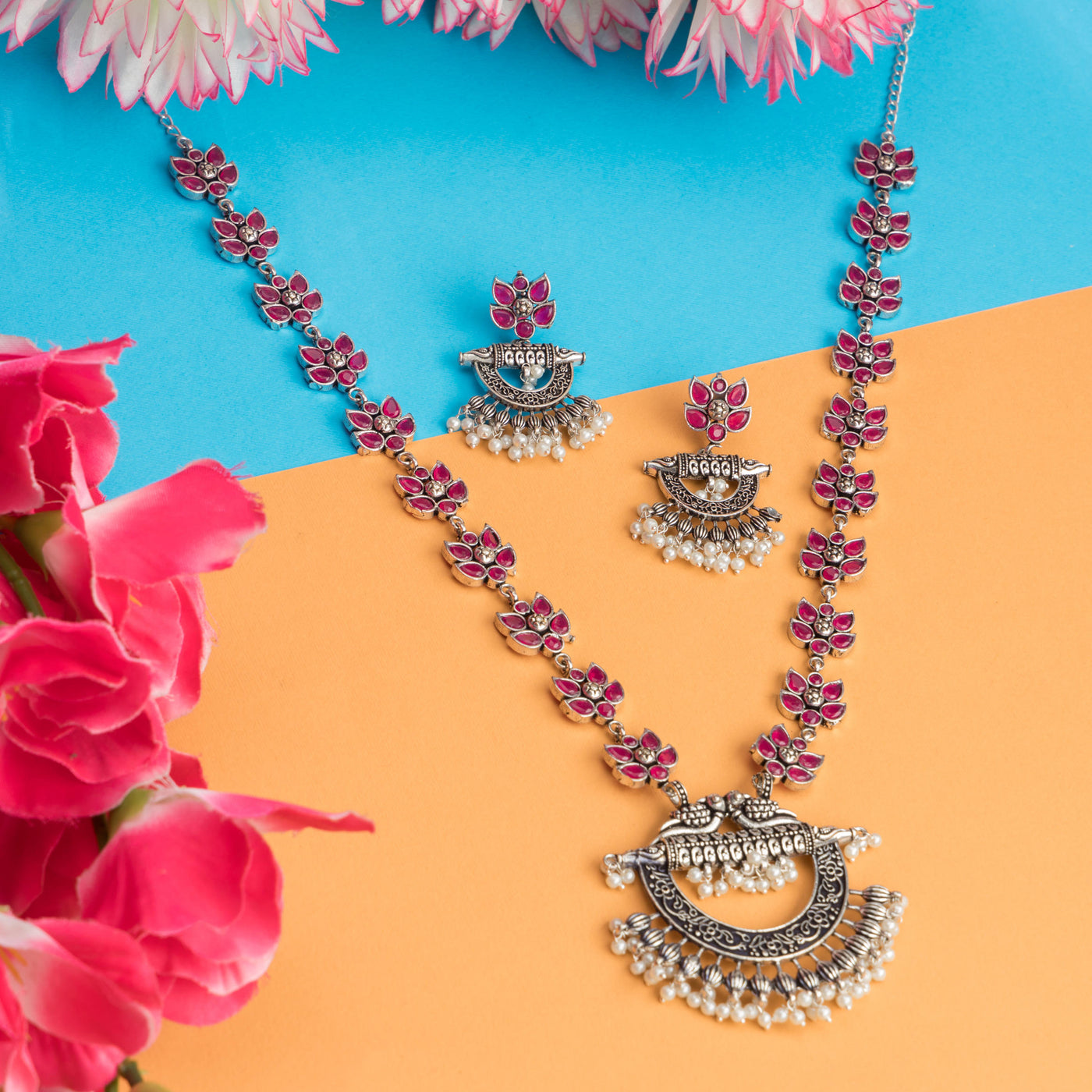 Dheu Necklace & Earrings Combo