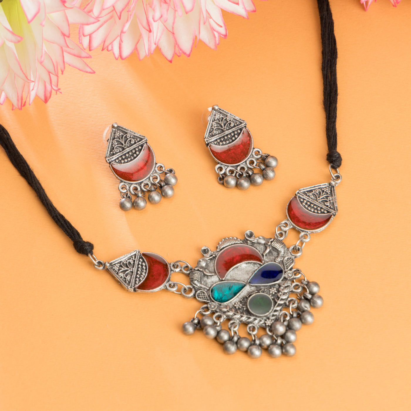 Dheu Necklace & Earrings Combo