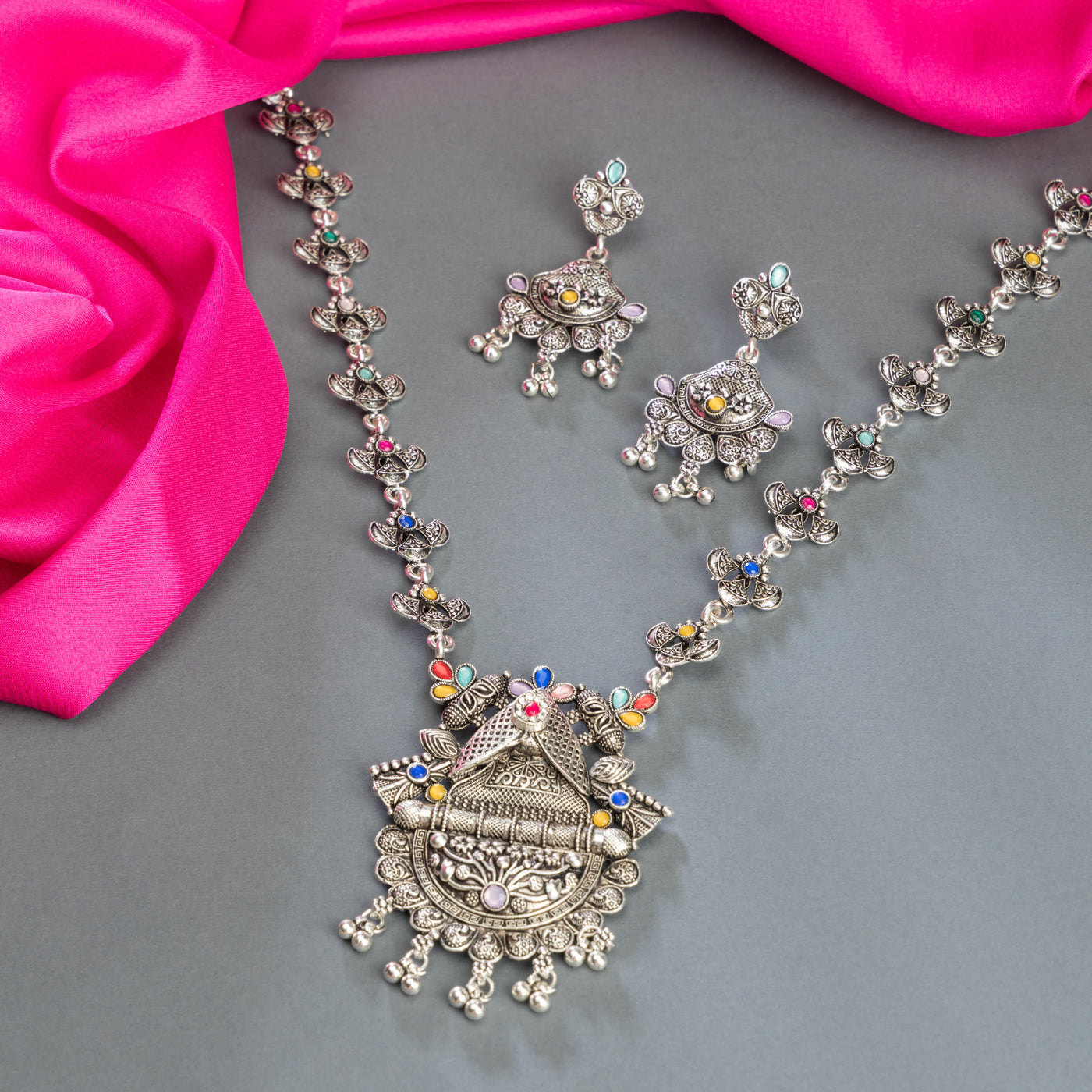 Dheu Boho Necklace & Earrings Combo