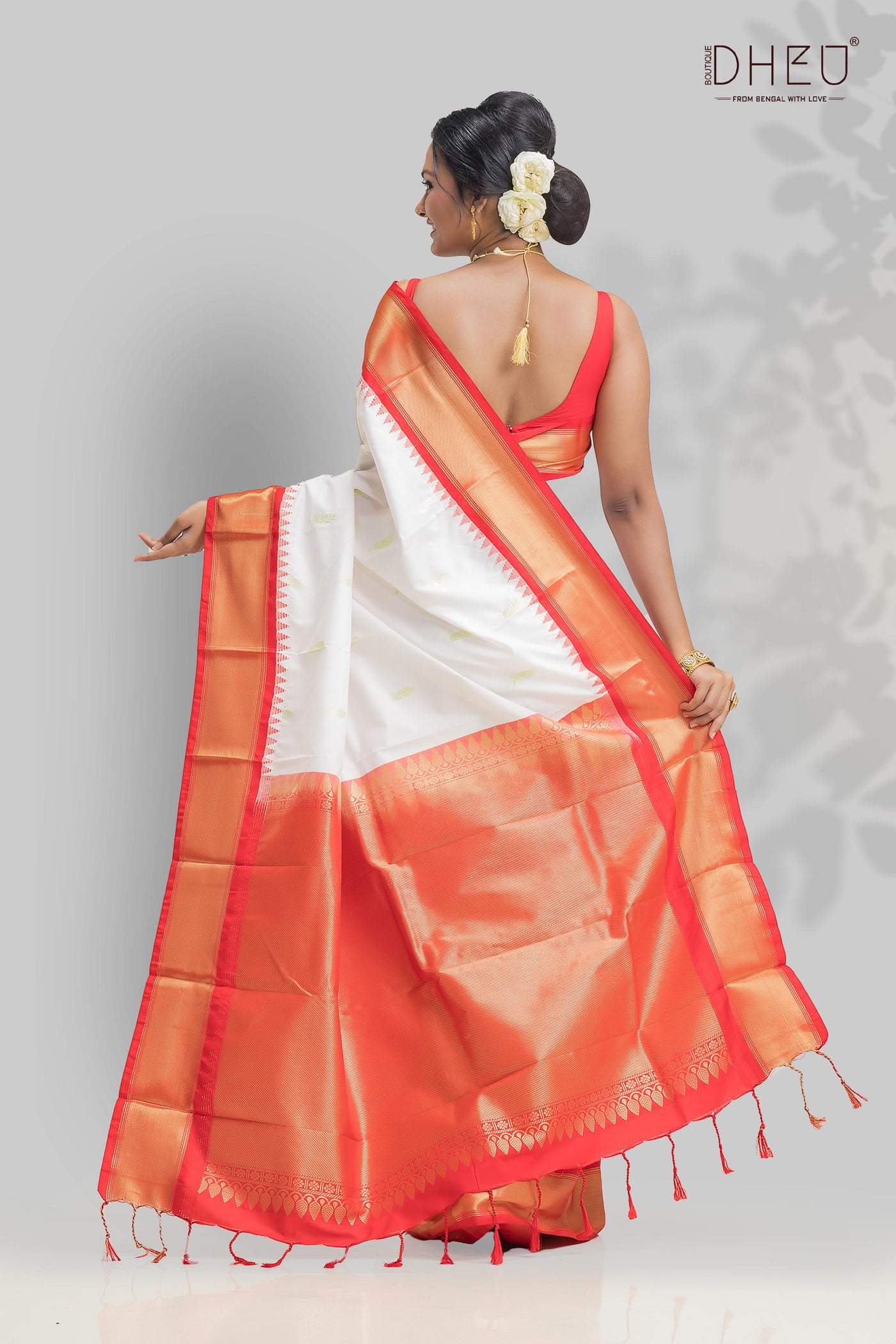 Traditional Khadiyal Silk Saree