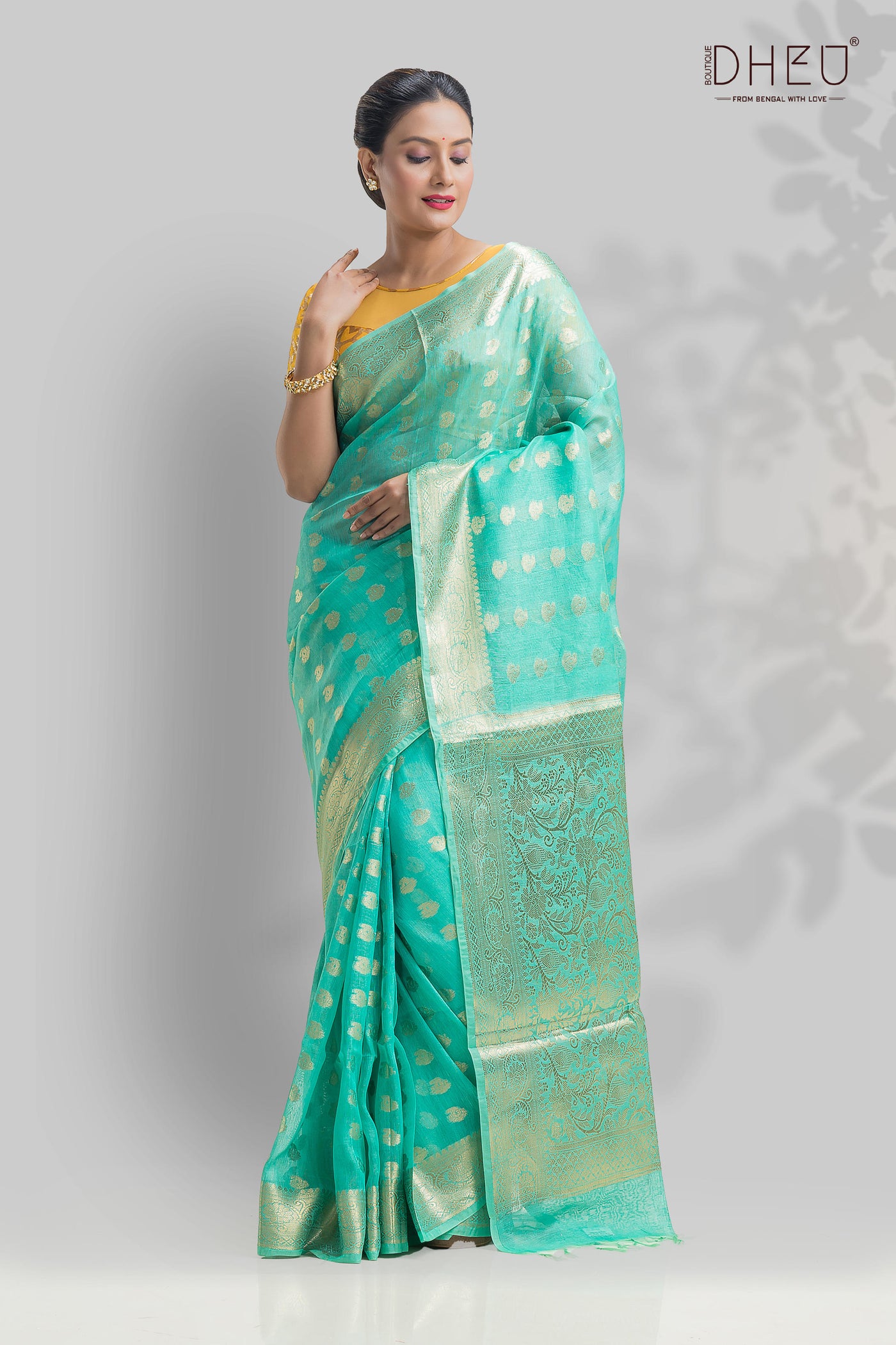 Designer handoven silk linen saree at lowest cost only at dheu.in