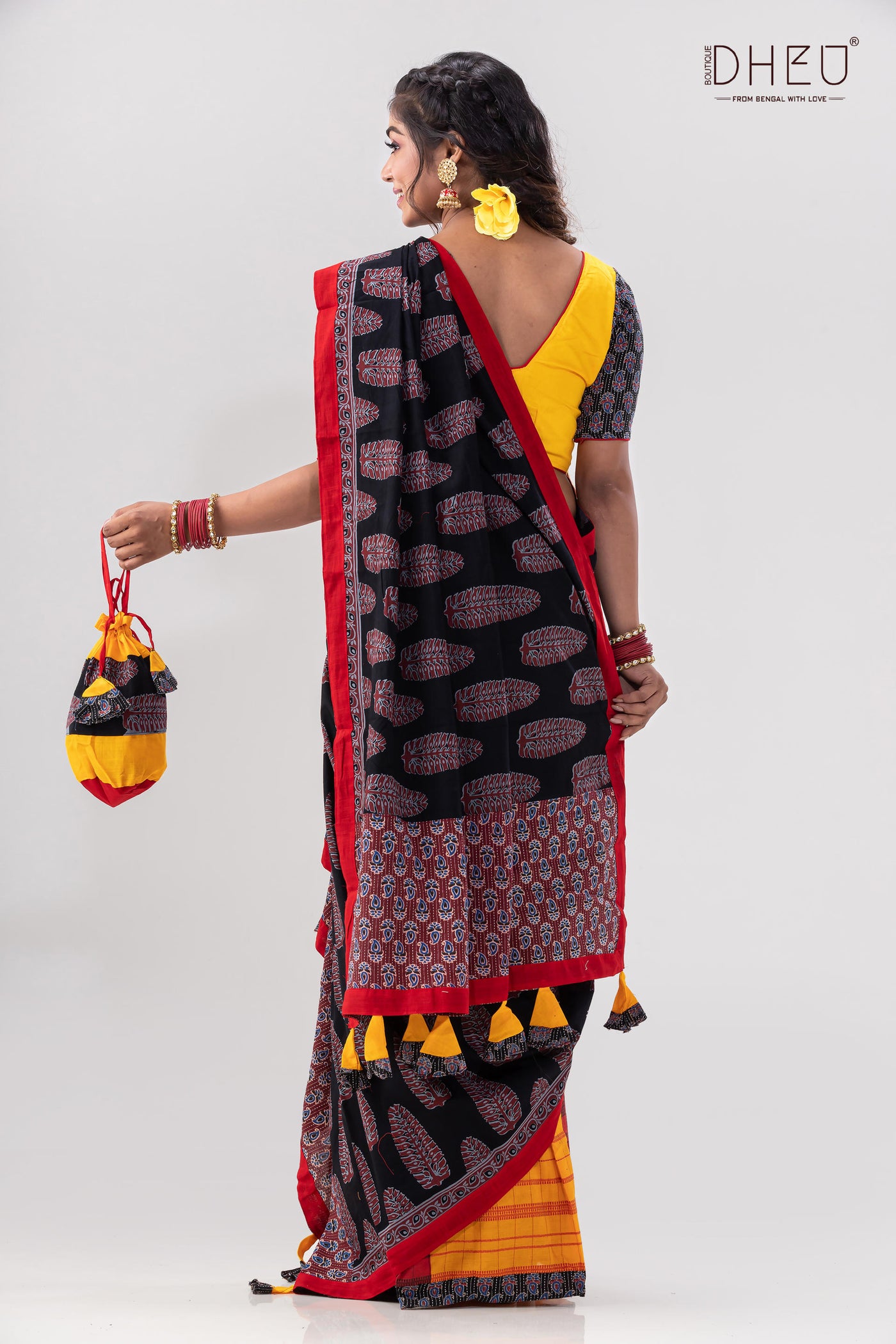 Dheu Exclusive -Designer Mekhela Sador