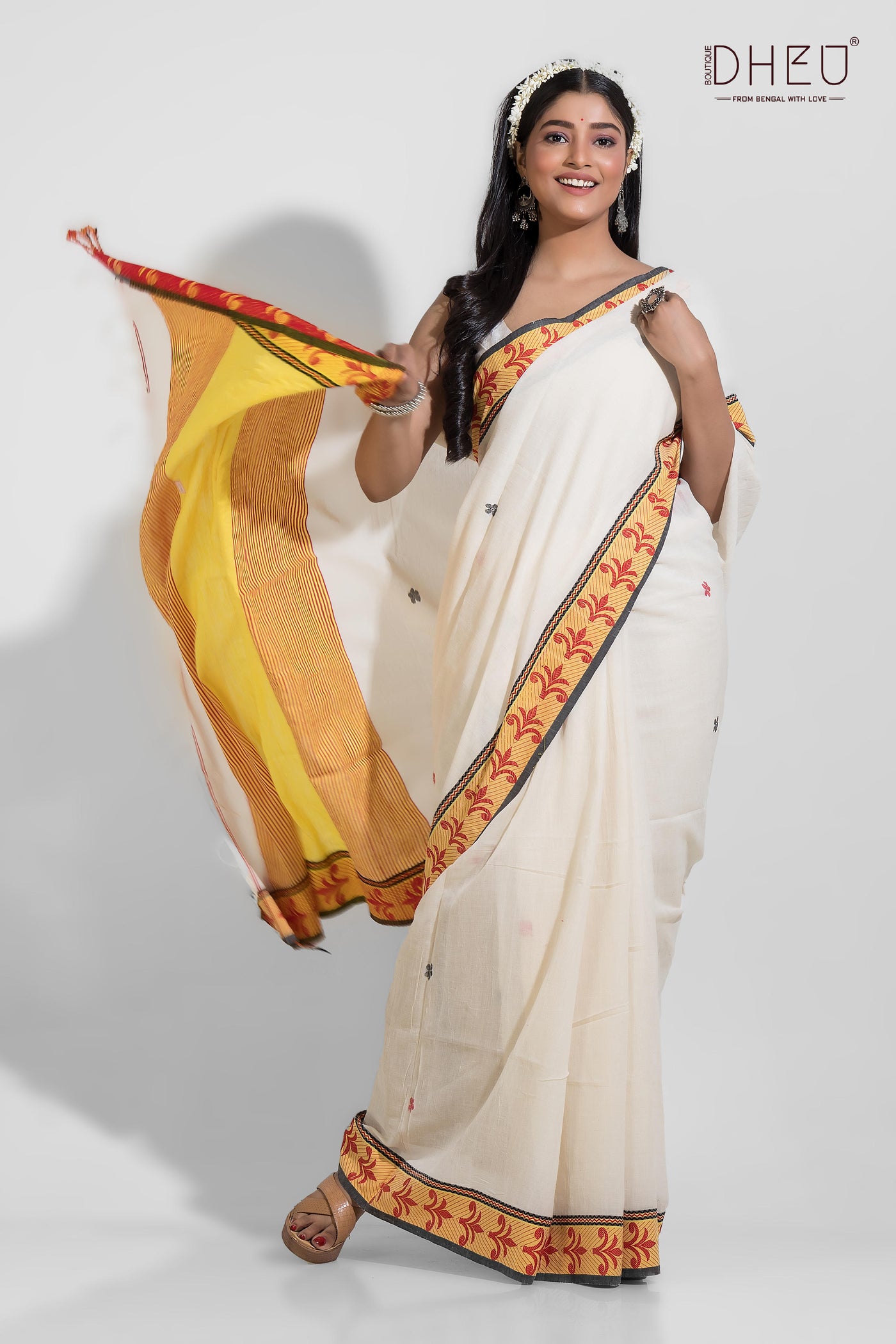 Mahanada - Pure Khadi Jamdani Tangail Saree
