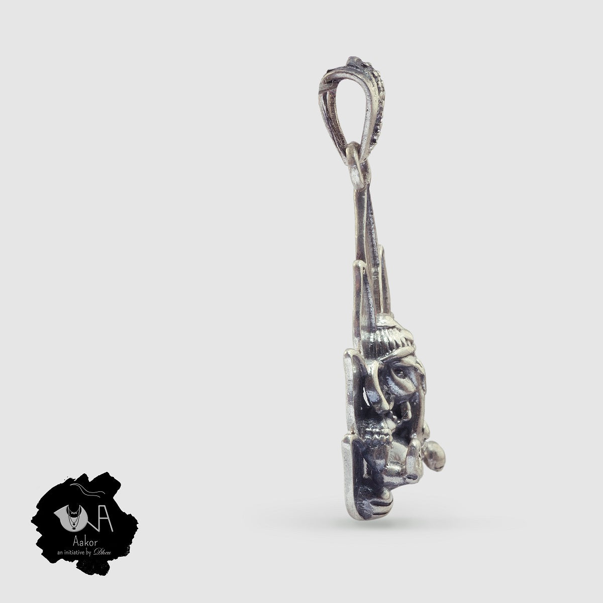 Pure Silver Oxidized Ganapati Pendant - Boutique Dheu