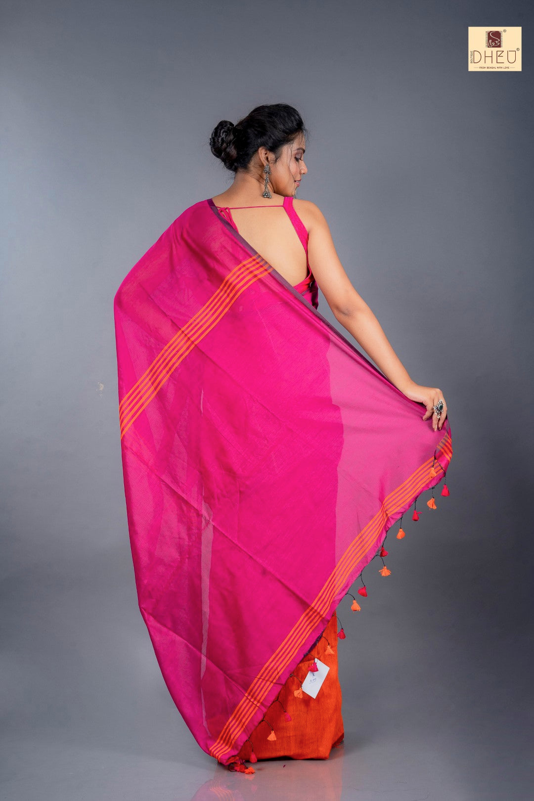 AMOST SINGLE -SAREE