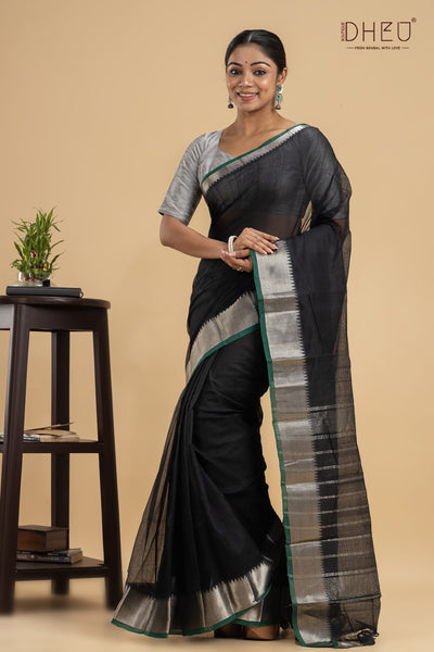 The Designer handloom Maheshwari silk saree at lowest cost only at dheu.in