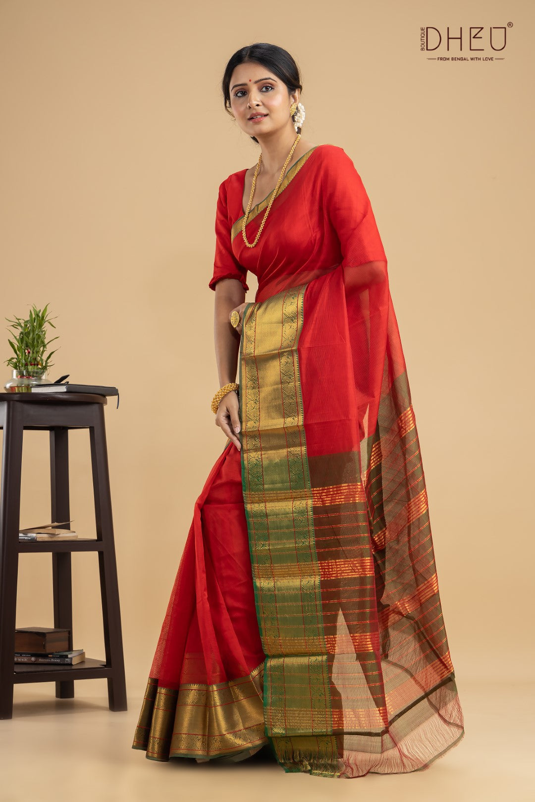 Scarlet tanager-Maheswari Silk Saree