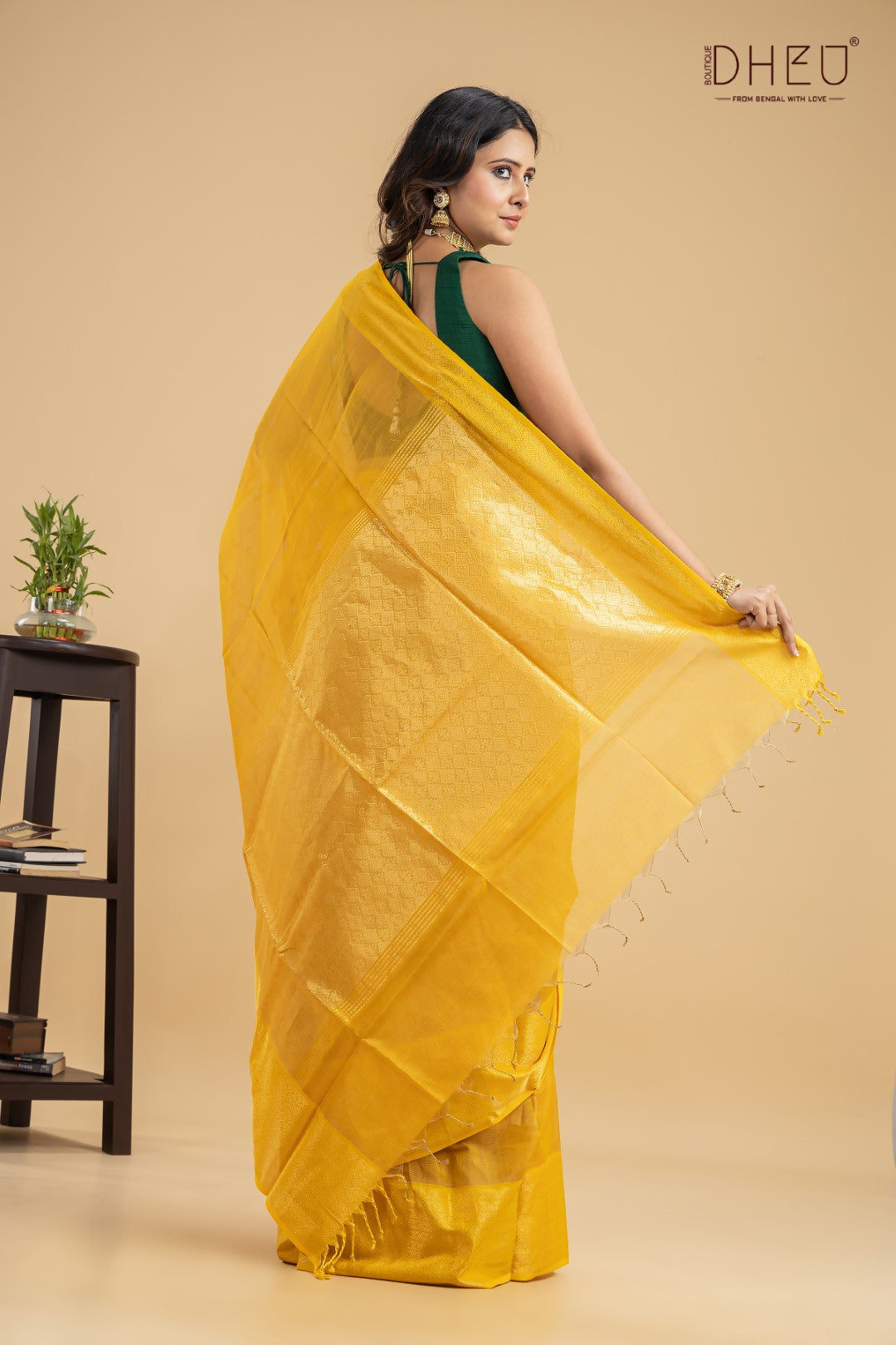 Cape Weaver- Designer Handloom Silk Saree