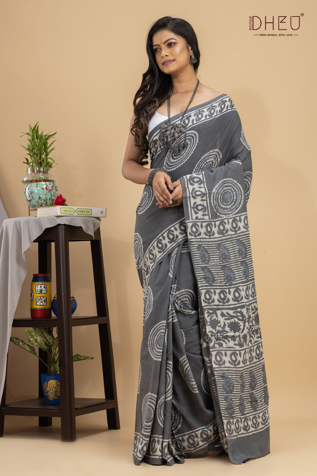 Designer Handloom  Cotton with Ajrakh print saree at lowest price at dheu.in