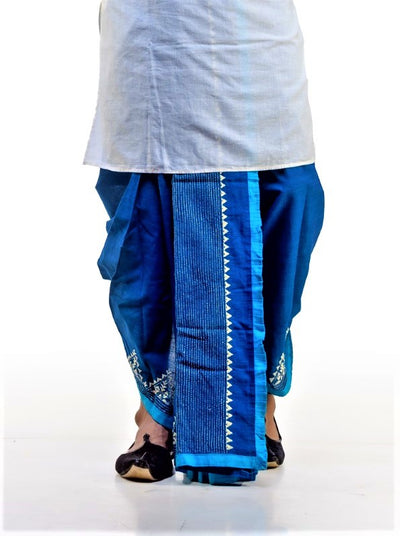 Dheu | Designer Kantha Dhoti- Ready to wear - Boutique Dheu