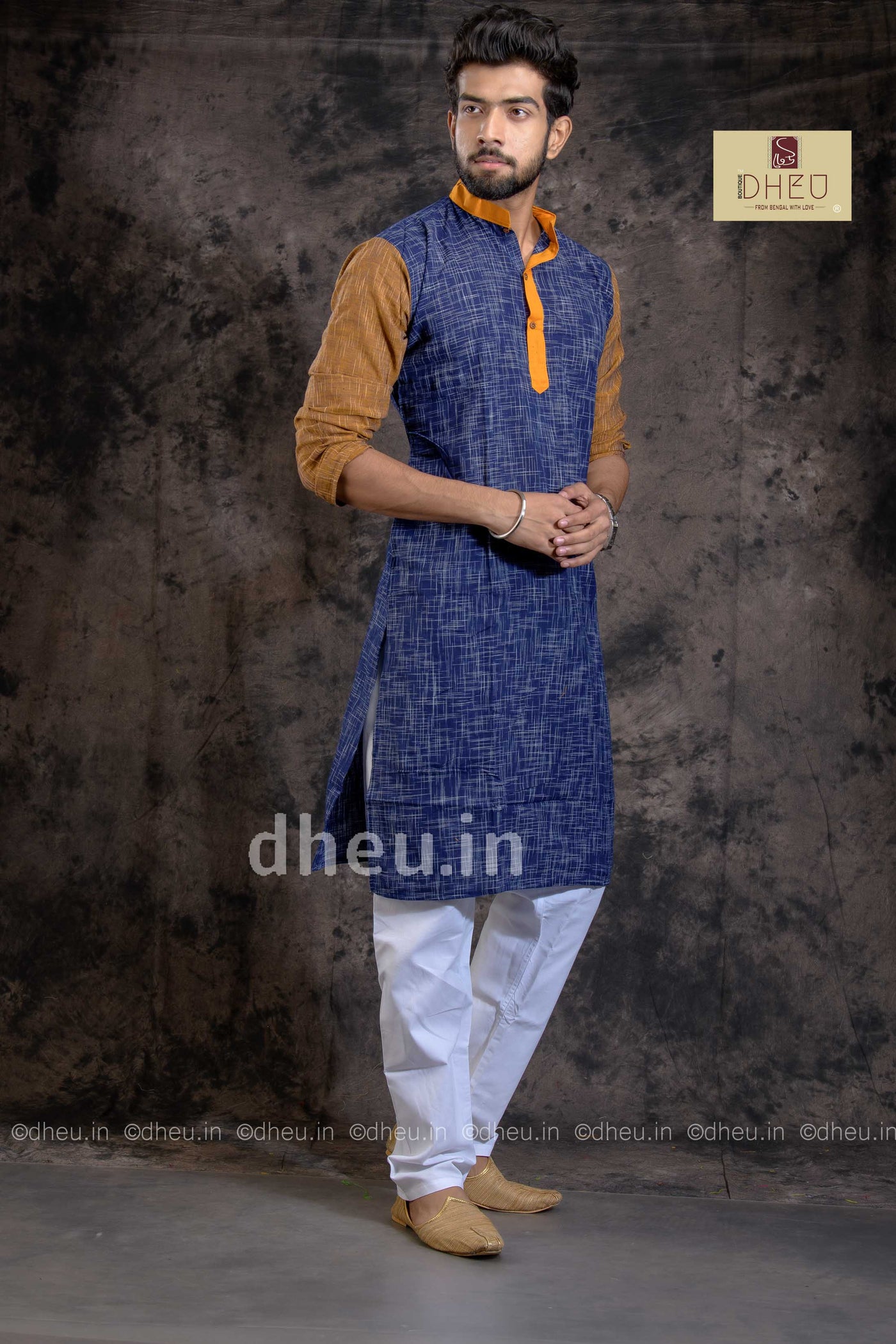 Vibrant blue designer kurta at low cost in dheu.in