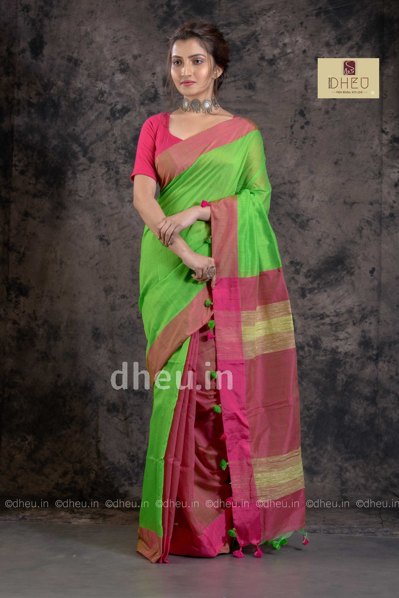 Designer handloom cotton saree at lowest cost only at dheu.in