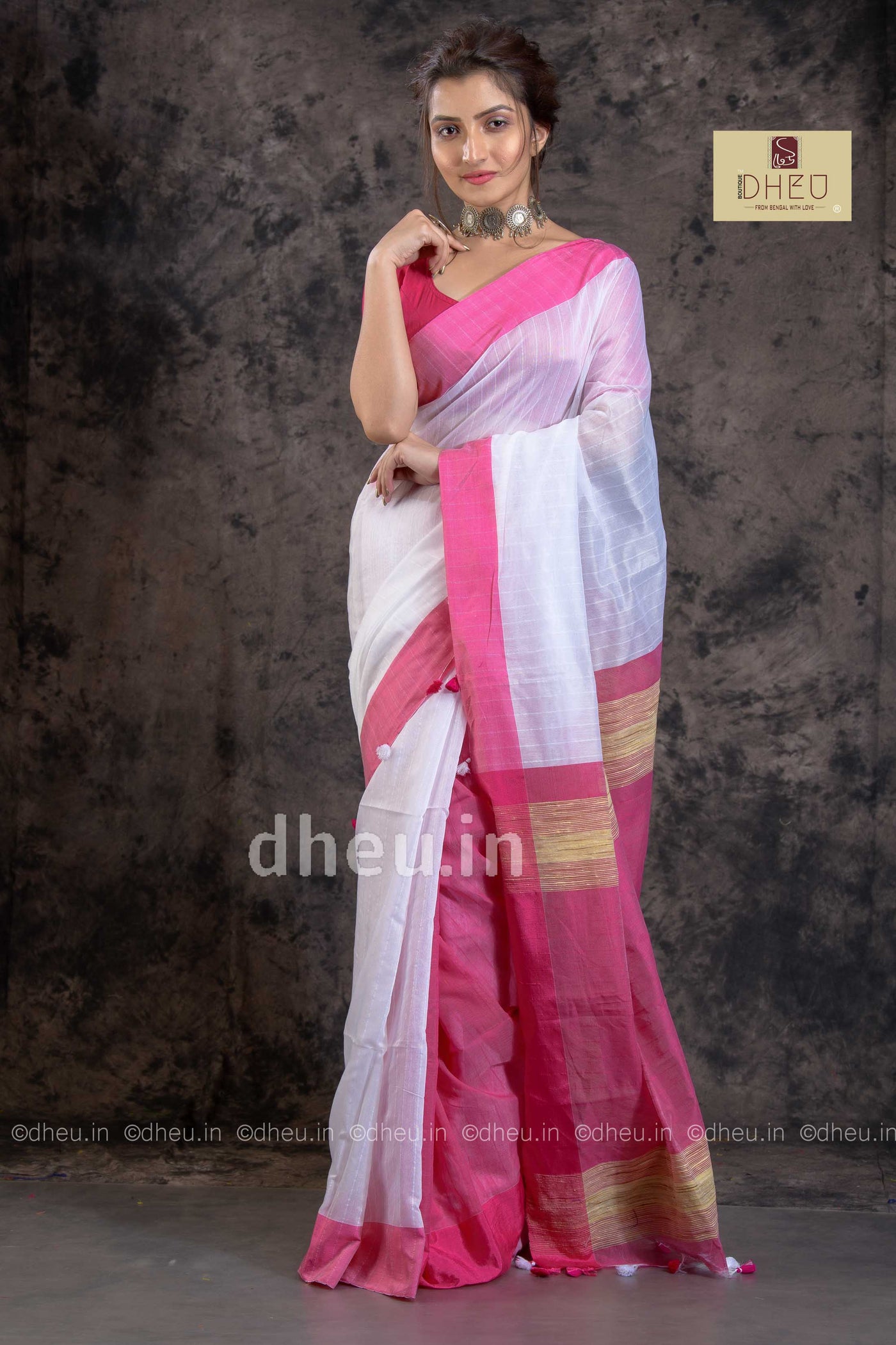 Designer handloom cotton saree at lowest cost only at dheu.in