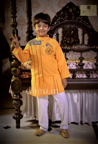 Loving Family Set-Kolkata-a Dheu Product - Boutique Dheu