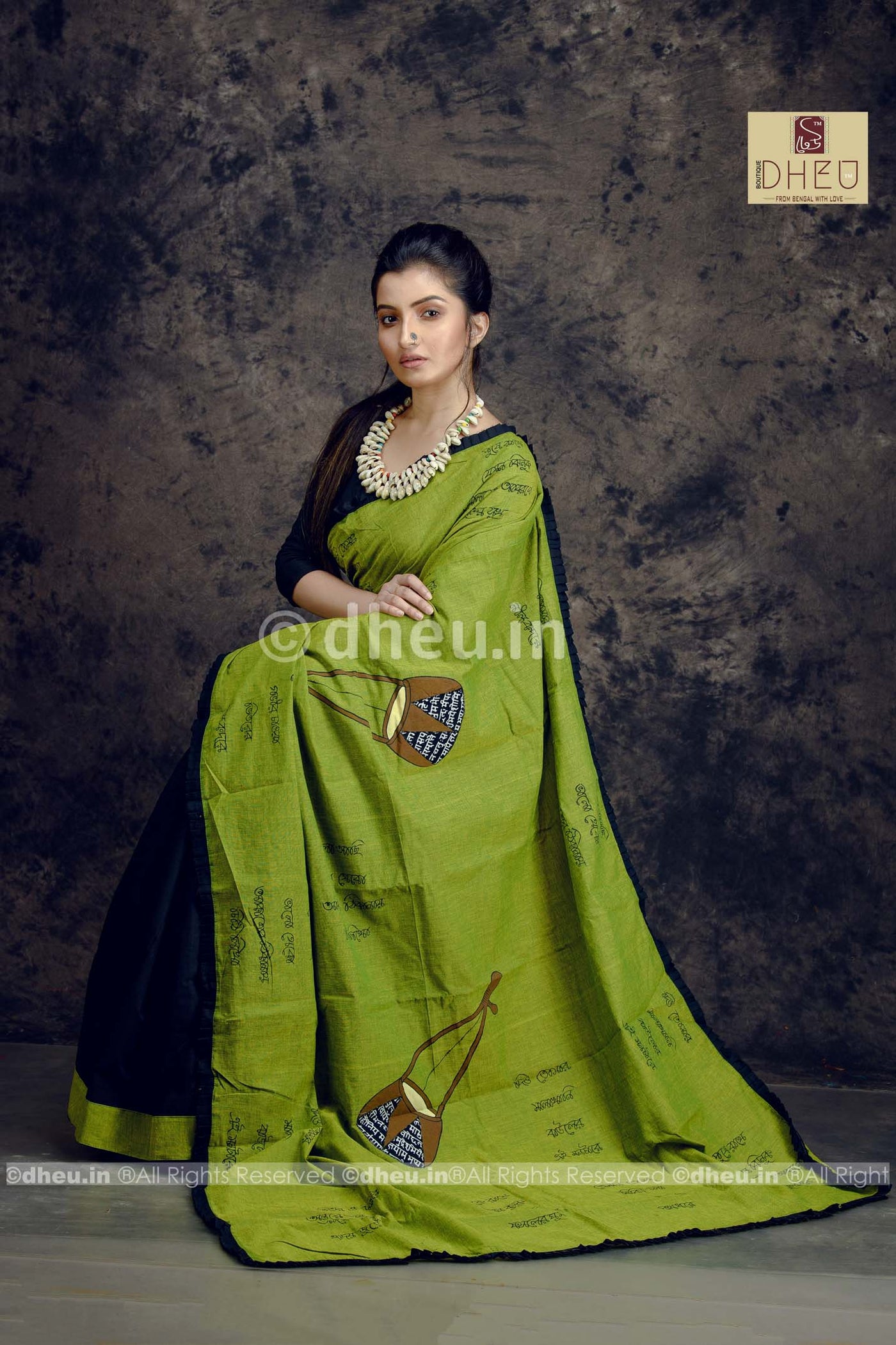 Amar Vitoro Bahire-Dheu Exclusive Applique Saree - Boutique Dheu