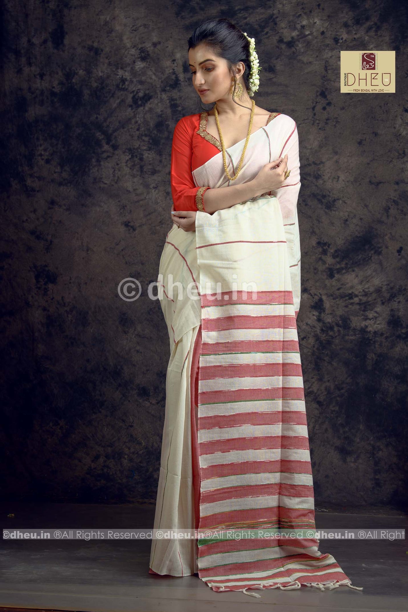 Wow White-Handloom Pure Cotton Saree-Kurta Couple Set - Boutique Dheu