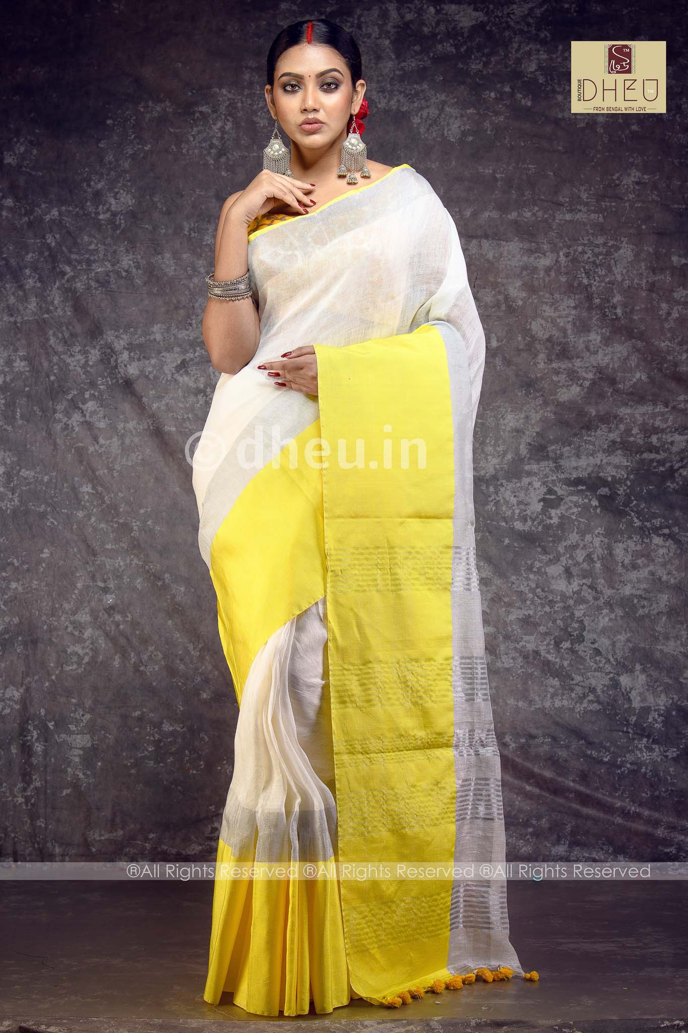 Designer handoven cotton linen saree at lowest cost only at dheu.in