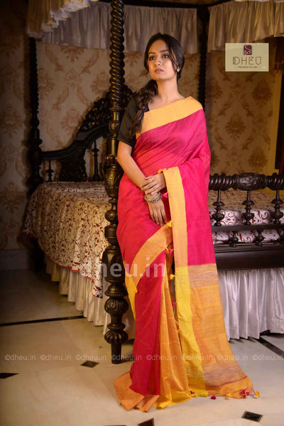 Designer handloom cotton saree at lowest cost only at dheu.in